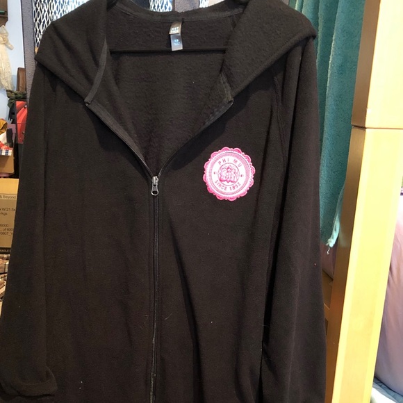 Phi Mu Hooded Onesie pajamas Black size S - Picture 2 of 4